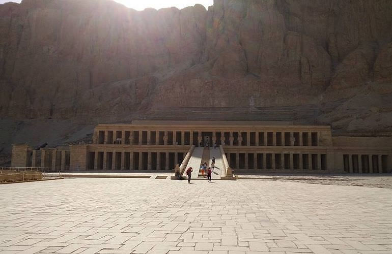 Tagesausflug von Marsa Alam nach Luxor mit eigenem Guide