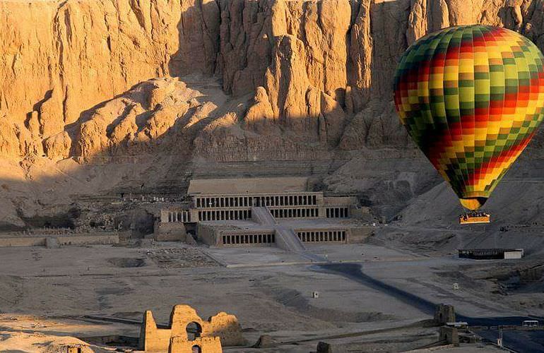 Ausflug von Marsa Alam nach Luxor mit dem Privatwagen 