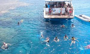 Ausflug zum Schnorcheln mit dem Boot in Marsa Alam