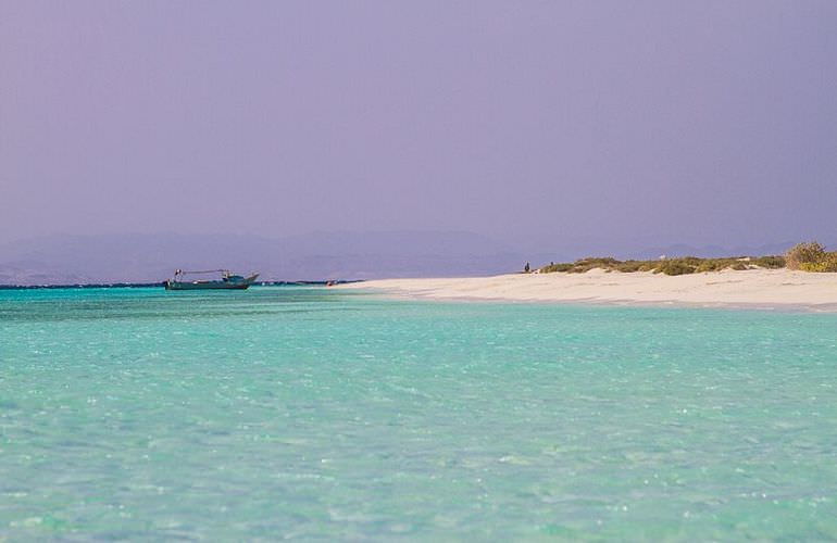 Ausflug-Qulaan Inseln zum Schnorcheln von Marsa Alam aus