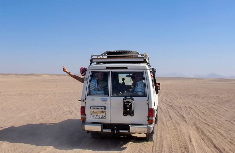 Jeep Safari in Marsa Alam mit Kamelreiten & BBQ Abendessen