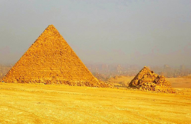 Tagesausflug von Marsa Alam zu den Pyramiden in Kairo