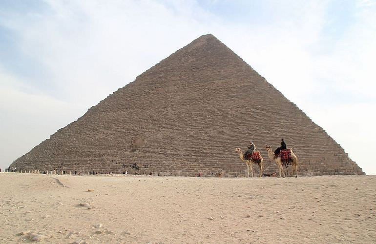 Tagesausflug von Marsa Alam zu den Pyramiden in Kairo