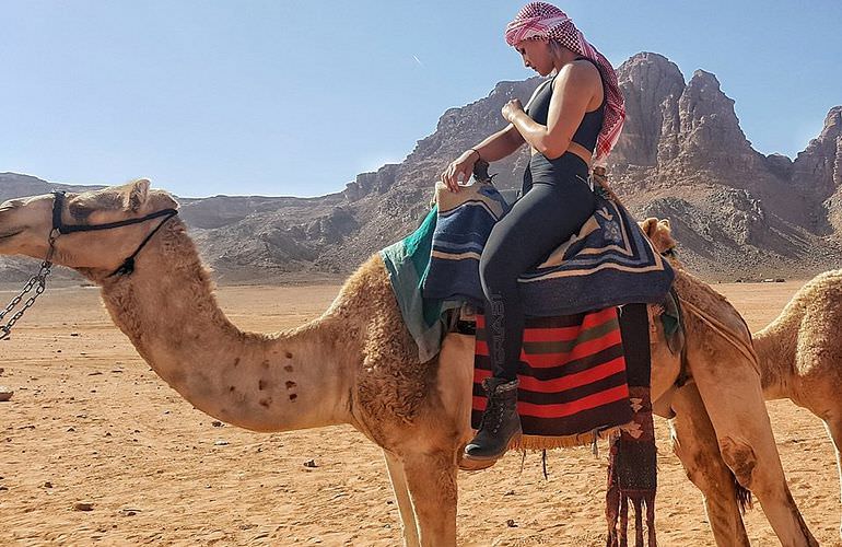 Kamelreiten in Marsa Alam: Reiten am Strand oder in der Wüste