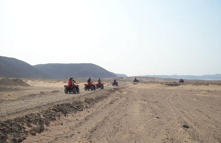 Quad Tour am Nachmittag durch die Wüste von El Quseir