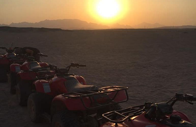 3-stündige Quad Tour bei Sonnenuntergang ab Marsa Alam