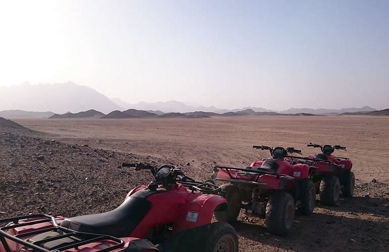 3-stündige Quad Tour bei Sonnenuntergang ab Marsa Alam